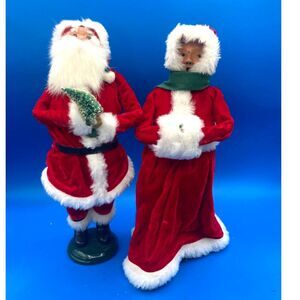 Byers Choice The Carolers 1991 Santa & Mrs Claus Figures 12" Red velvet vintage